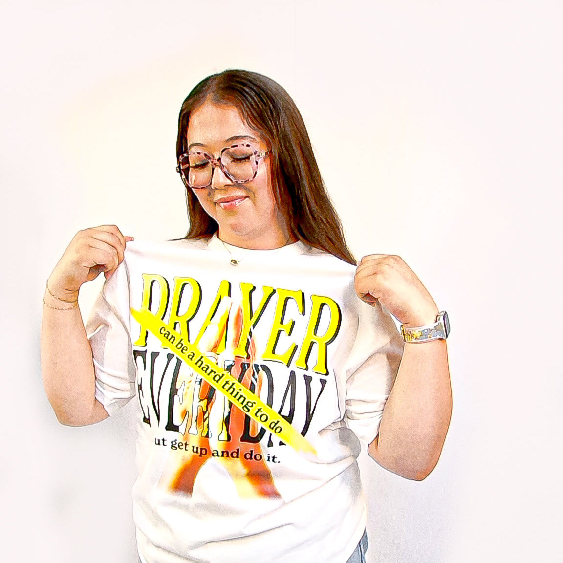 "Prayer Everyday" White tee